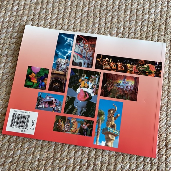 Vintage Disneyland Resort Souvenir Book 2005 - Picture 2 of 6